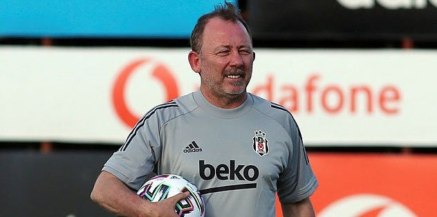 Beşiktaş Papiss Cisse'yi kadrosuna katmaya hazırlanıyor!