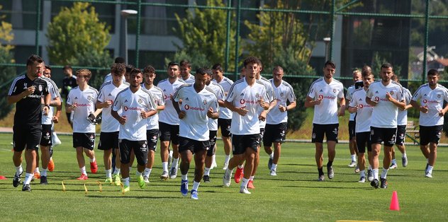 Beşiktaş'ın Avusturya kampı kadrosu belli oldu