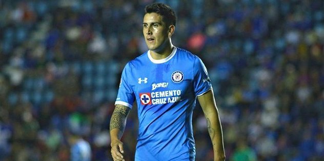 Beşiktaş'ın yeni transferi Enzo Roco İstanbul'a geldi