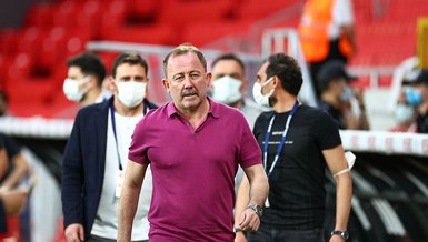 Beşiktaş'ta imza çıkmazı!