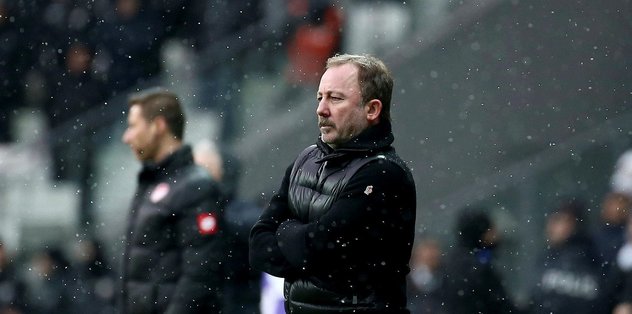 Beşiktaş'tan Galatasaray maçına özel prim! Sergen Yalçın...