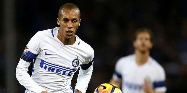 Beşiktaş'tan Miranda yoklaması