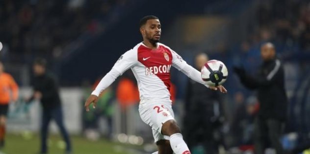 Beşiktaş'tan Samuel Grandsir'e kiralama teklifi!