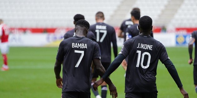 Burak ilk asistini yaptı