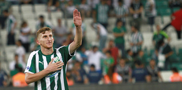 Galatasaray ve Beşiktaş istiyordu... Fenerbahçe Burak Kapacak ile el sıkıştı