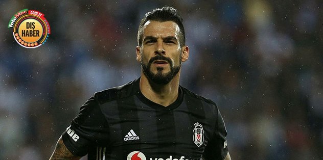 Cadiz başkanı Alvaro Negredo'yu transfer ettiklerini duyurdu