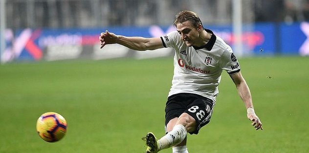 Beşiktaşlı Caner Erkin Avrupa’nın zirvesinde
