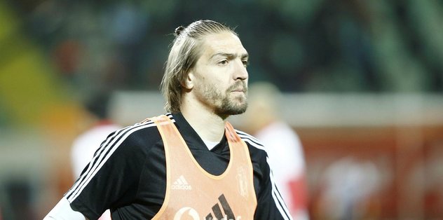 Caner Erkin takıma katıldı