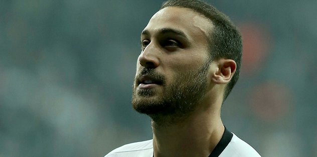 Cenk Tosun Beşiktaş'a kazandırmaya devam ediyor