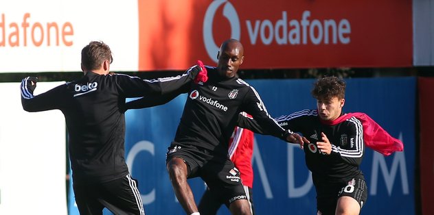 Derbi öncesi Beşiktaş'a 2 müjde!