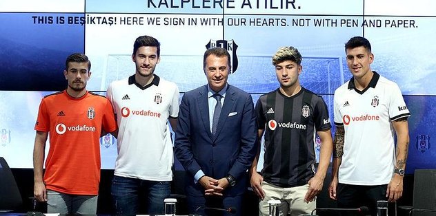 Enzo Roco, Umut Nayir, Dorukhan Toköz ve Güven Yalçın Beşiktaş ile imzaladı