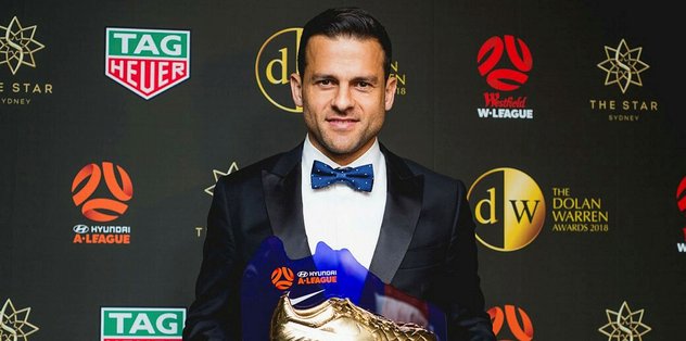 Eski Beşiktaşlı Bobo 'Altın Ayakkabı'nın sahibi oldu