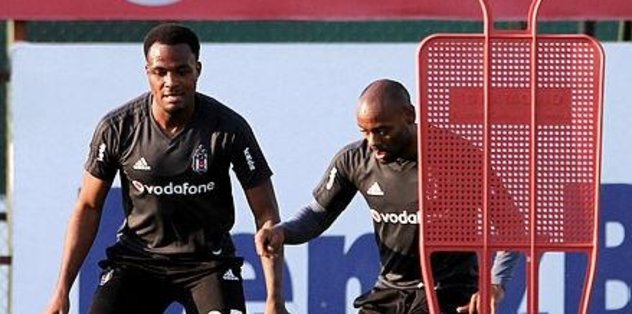 Favori Love plase Larin