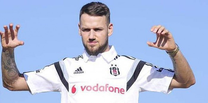 Alexander Milosevic Milli Oldu