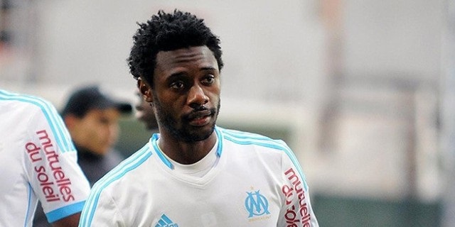 Defansa Nkoulou geliyor