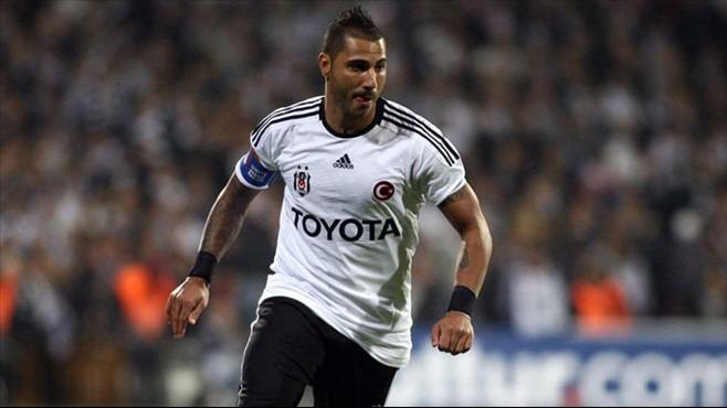 Quaresma’’yı Bir de Malzemeci Süreyya’dan Dinleyin..