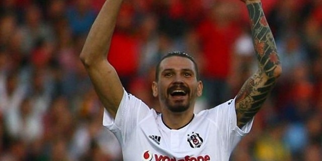 Ersan Çinde Pazara Çıktı