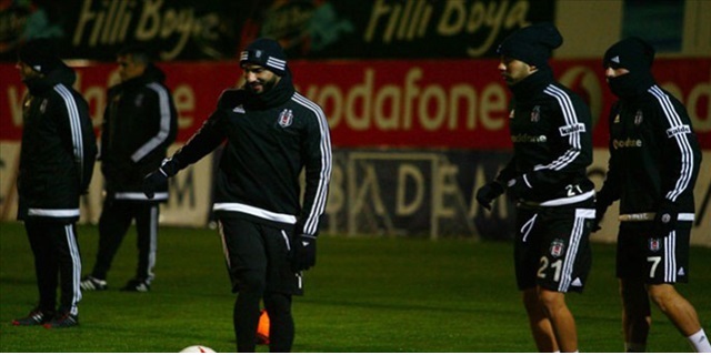 Tolga Zengin idmanda yer almadı