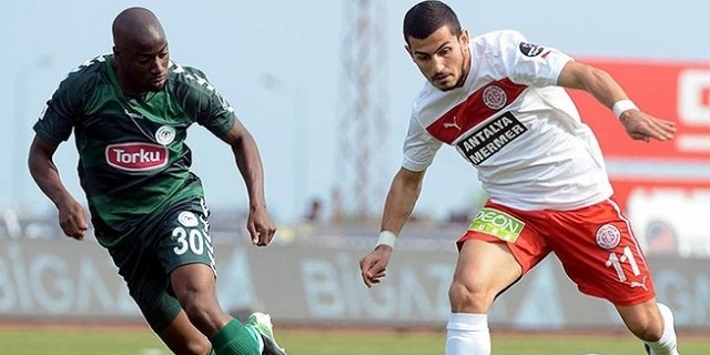 Eto'onun Eline Bakıyoruz