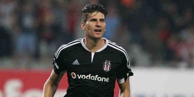 Her Yerde Kral Gomez