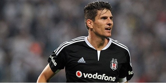 Senin maçın süper Mario