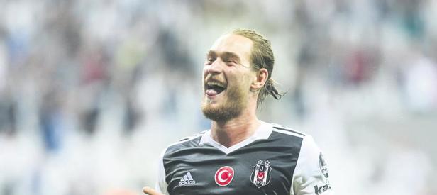 Şenol Güneş, Ömer için pişmanlık duyuyor.