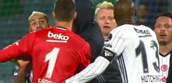 Atiba ile Quaresma arasında gerginlik