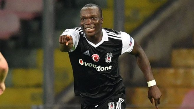 Aboubakar Vodafone Arena'yı Gözlüyor!