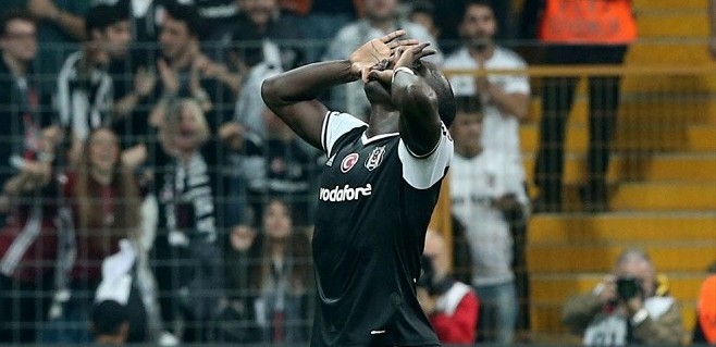 Aboubakar'dan Tolga Zengin sürprizi