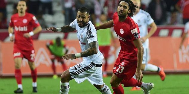 Beşiktaş Vodafone Arena'da Korku Saçıyor!