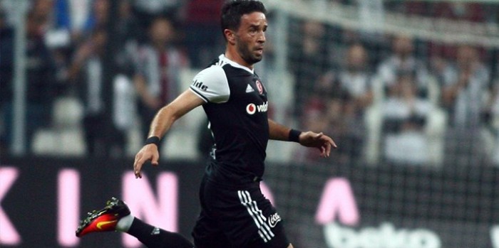 Gökhan Gönül geri döndü