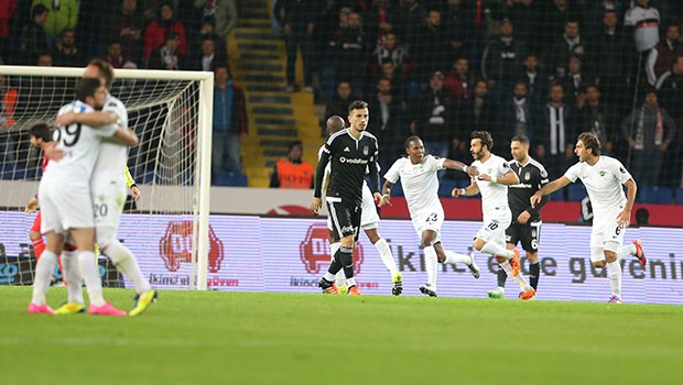 Beşiktaş efsanesi Beşiktaş'a o ismi önerdi!