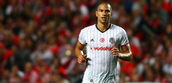 Gökhan İnler'den Yıldız Oyunuya Övgü!