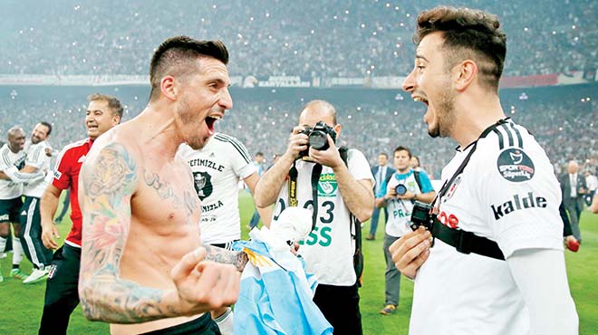 Fenerbahçe'den Sosa'ya şok teklif!