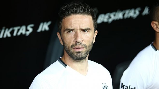 Gökhan gönül İhraç Edilecek!