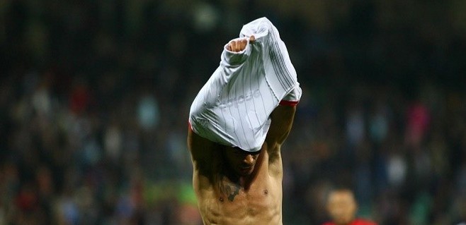 Adriano, İspanya'da mahkemeye çıkacak