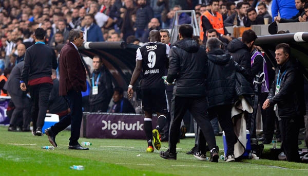 Aboubakar'dan Şok Hareket!