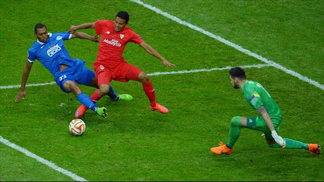 Beşiktaş'ta Boyko ve Douglas pazarlığında son nokta