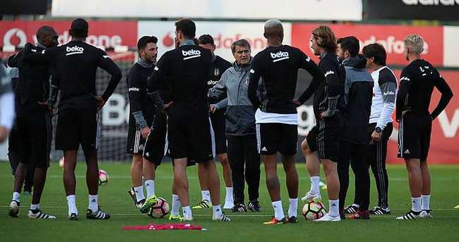 Şenol Güneş ve Advocaat'ın derbi şifreleri deşifre oldu!