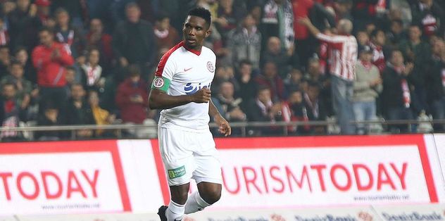 Beşiktaş Eto'o'yu resmen açıkladı!