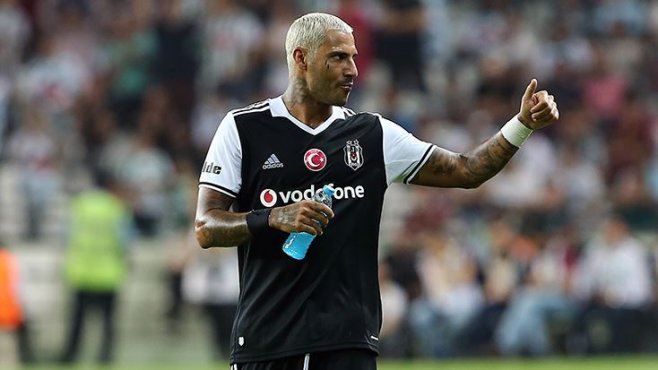 Beşiktaş'tan Quaresma'ya dev teklif!