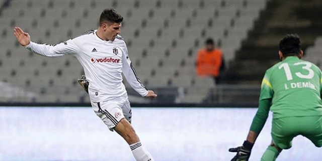 Gomez'in Hedefi Onur Kıvrak