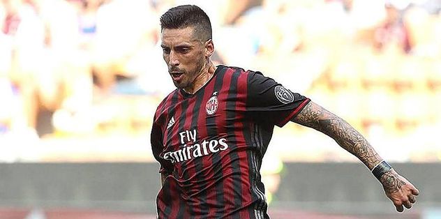 Milan'da Jose Sosa'ya Büyük Şok!