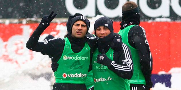 Gökhan Töre  Ada Peşinde