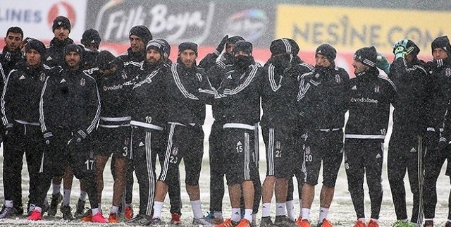 Boyko ve Gomez için Arena Sıkıntısı