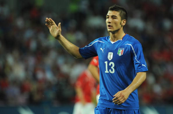 Beşiktaş'ın defansına İtalyan duvarı geliyor!