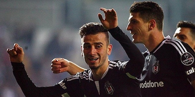 Oğuzhan'dan Mancini'ye Kafa