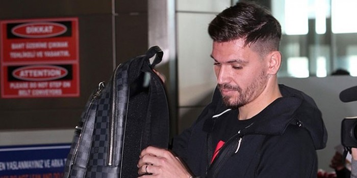 Ersan gitti, parası gelmedi!