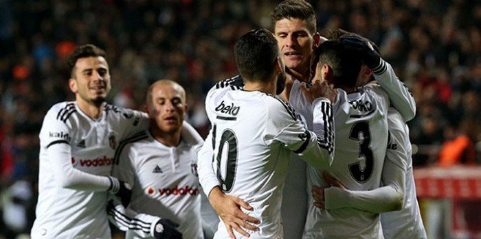 Gözler Süper İkilide