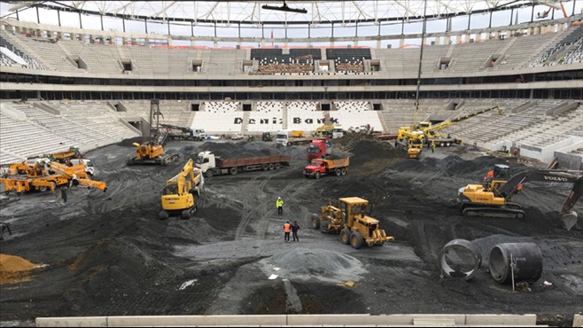 Efsaneler Vodafone Arena'da